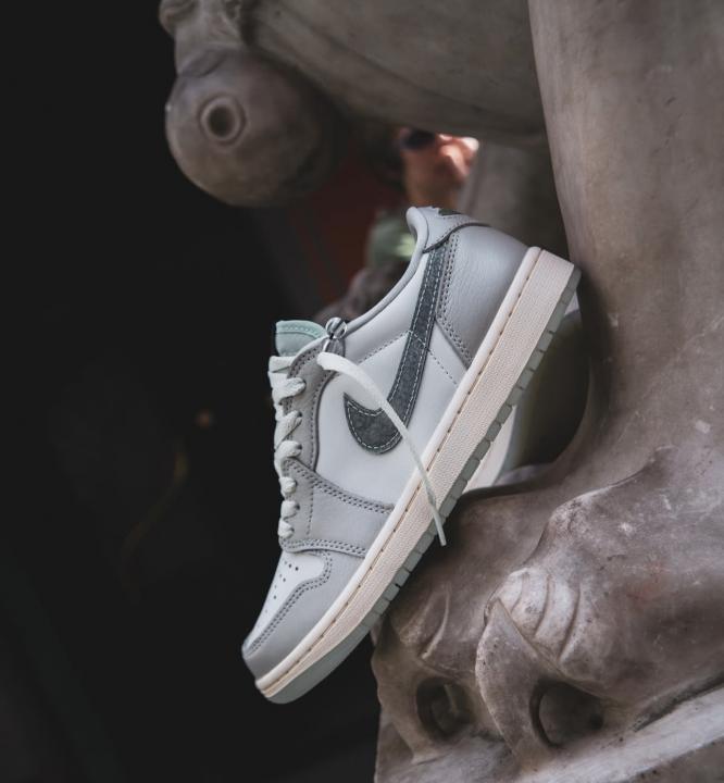 Luxury Shoes