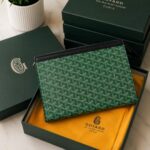 Goyarrd Senat Clutch Green Pouch Signature Chevron With OG Box & Dust Cover 61692 Green Sale
