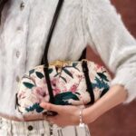 Louiis vuitton monogram shoulder bag with double box 771