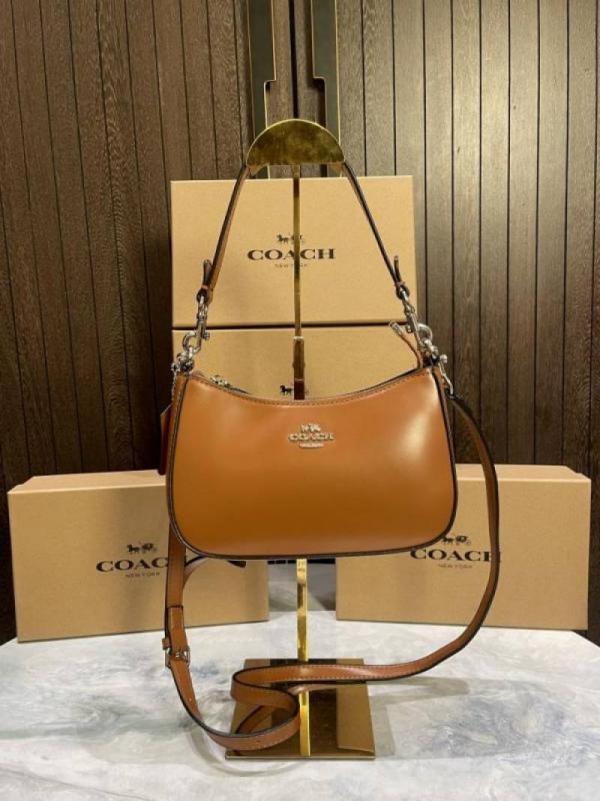 6ace0acf913e10.jpg coac teri silver edition leather material shoulder bag with box 959 - Image 1
