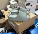 Adidaaass Yeezy Slide YZY OG Box ID5480 salt Fixed - Image 3