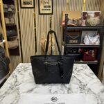 Micheal Kors Jet Set Travel Signature Logo Tote Bag With Dust Bag (Black) M11