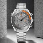 OMEGG_A Seamaster Planet Ocean 600M Co-Axial Chronograph plan silver gray.