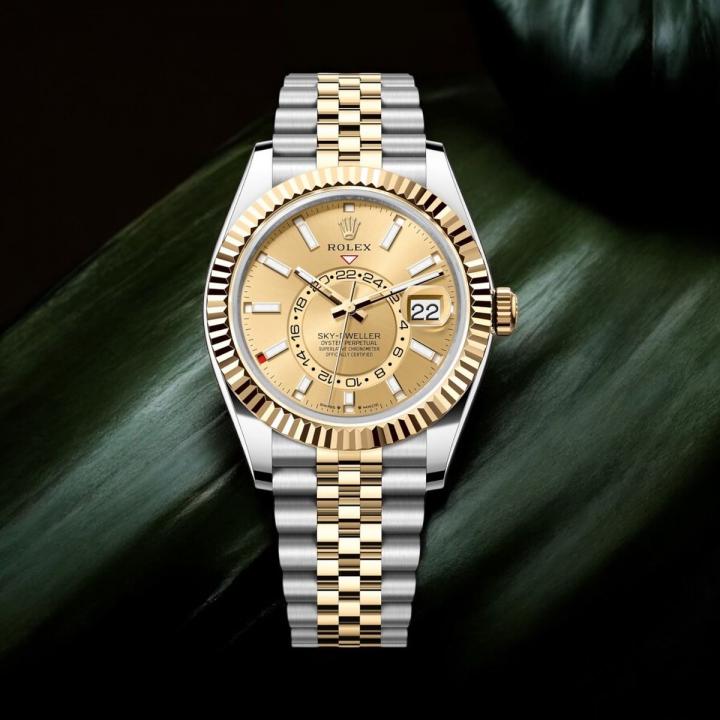 6ace326f12b780.jpeg ROLE OYSTER WATCH LIMITED EDITION STORE ARTICLE WATCH - Image 1