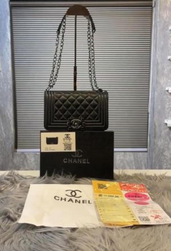6aceb05e18d0e0.jpg chennel_Paris Jumbo big size lather QUALITY Inner Branding with box Bill 6624 - Image 1