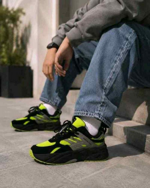 6acf2a98705f2.jpeg Onisuka Tigar SP Black Green 2079 - Image 1