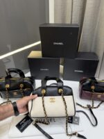 CHANEEL WINE PREMIUM BAG WITH OG BOX PACKING - Image 3