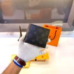 luois vuton Black Wallet Premium Quality  Fa 1899