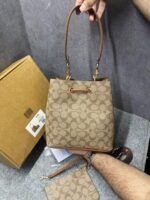 Coacch Rowan Signature Brown Bucket Bag With Small Removable Zip Pouch With OG Box & Dust cover Presbyopia Brown - Image 4