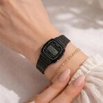 Casio Womens Vintage LA670