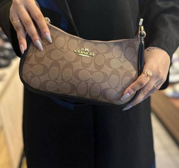 6acfb700ea9160.jpg Coac Teri Shoulder Bag In Signature Canvas dual belts with og box 443 - Image 1